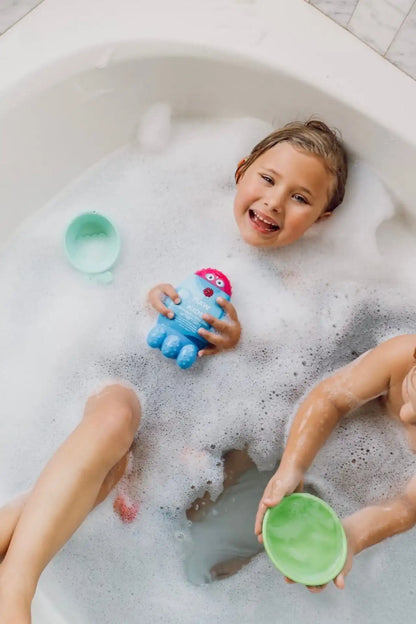 Kids' 2-in-1 Bubble Bath + Body Wash | Superberry Cherry | 12 fl oz